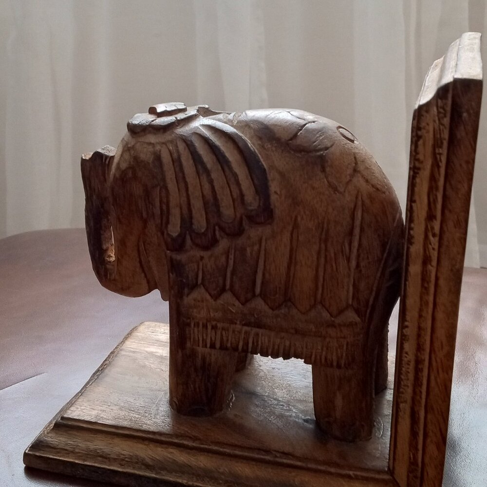 Elephant Statue Bookend
